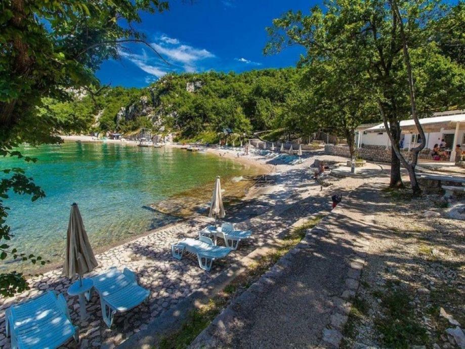 Sobe Za Odmor Jadran Hotell Dramalj Eksteriør bilde
