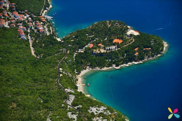 Sobe Za Odmor Jadran Hotell Dramalj Eksteriør bilde